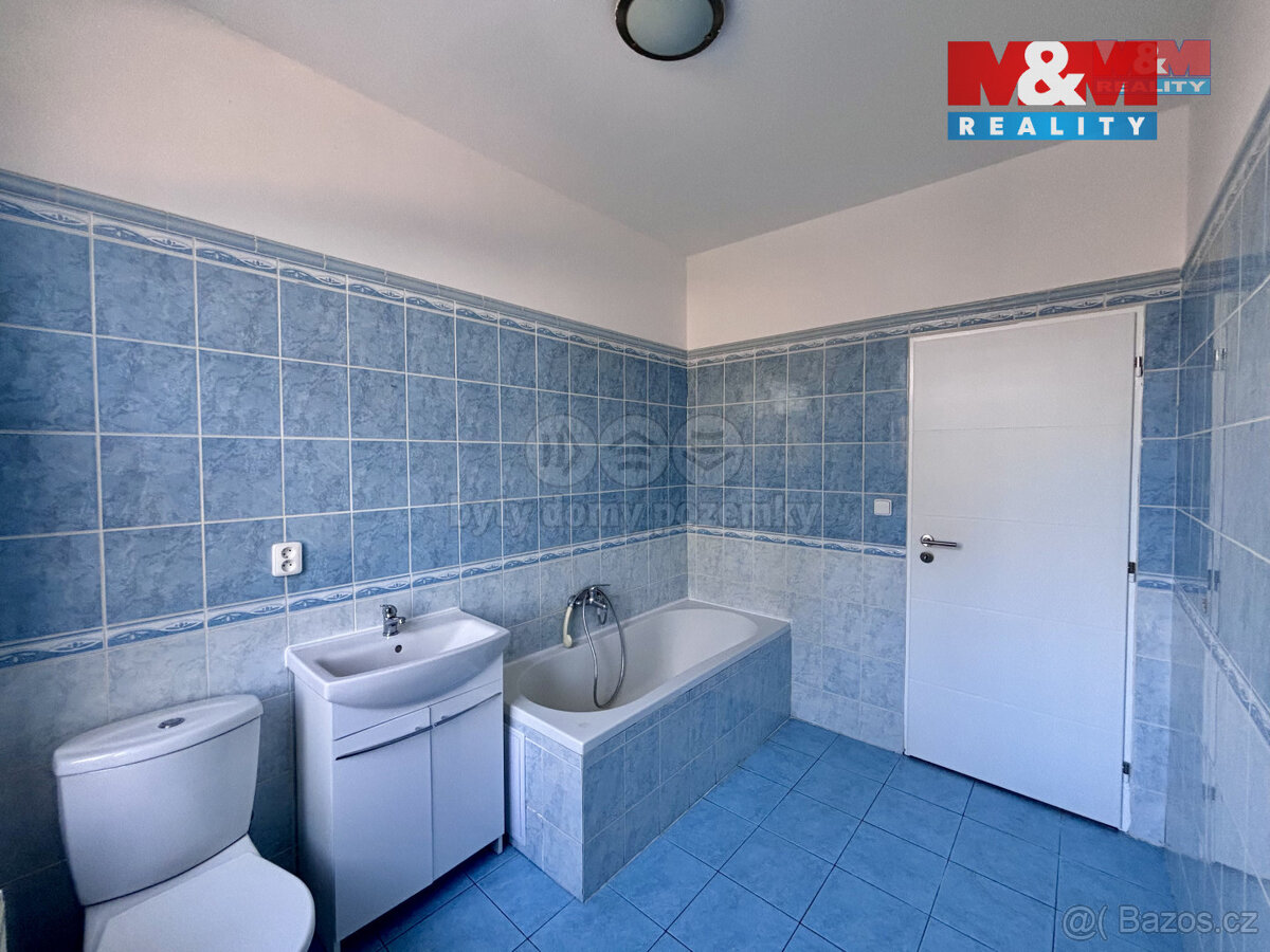 Pronájem bytu 1+kk v Zákupech, ul. Nádražní - 5