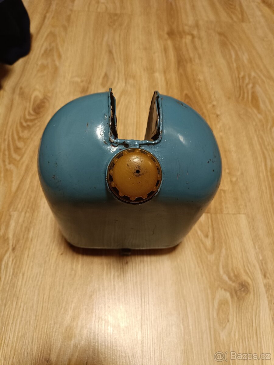 Nádrž jawa 550,555 - 5