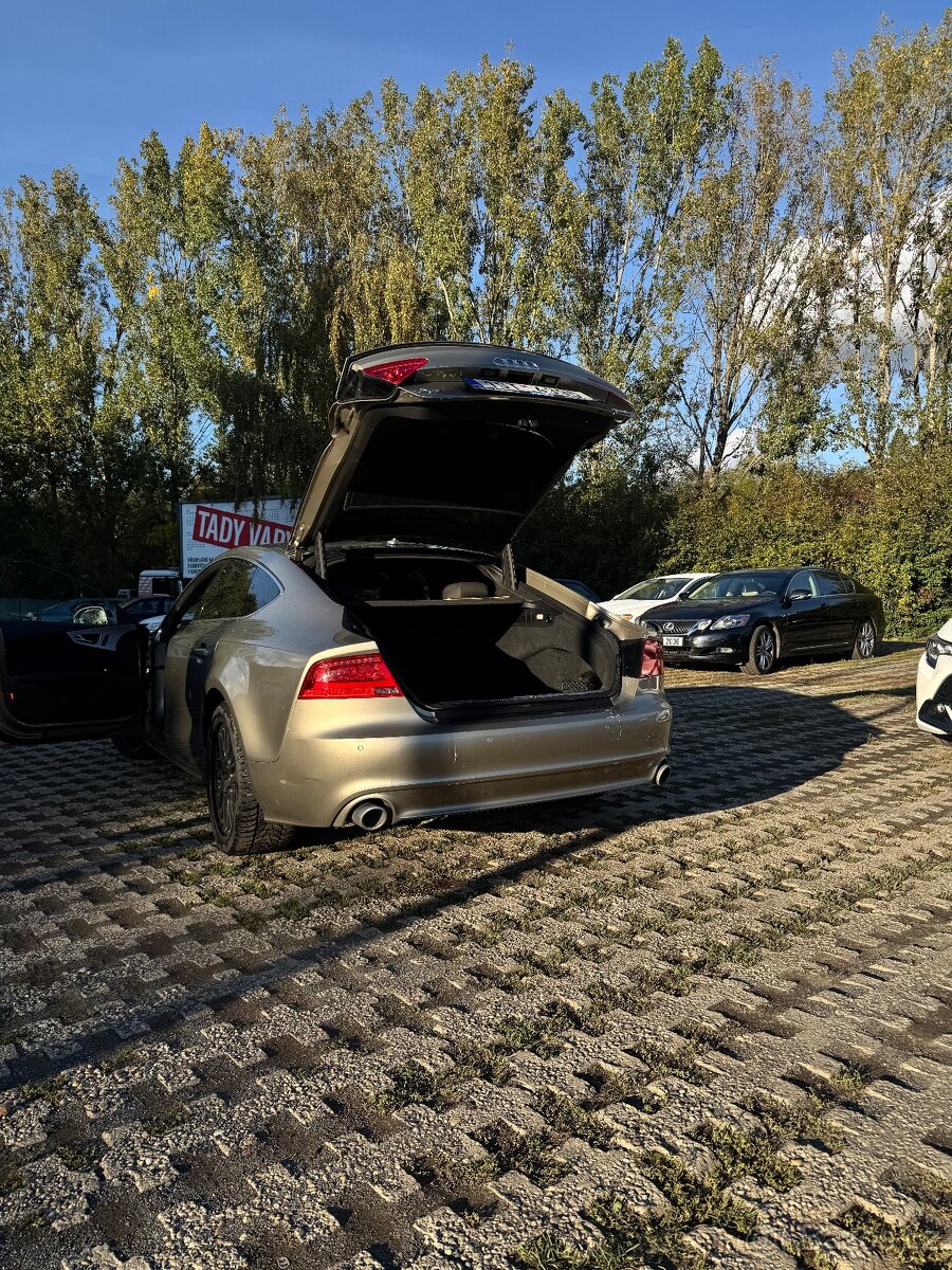 Prodám Audi A 7 quatro 3.0 TDi 180 kw - 5