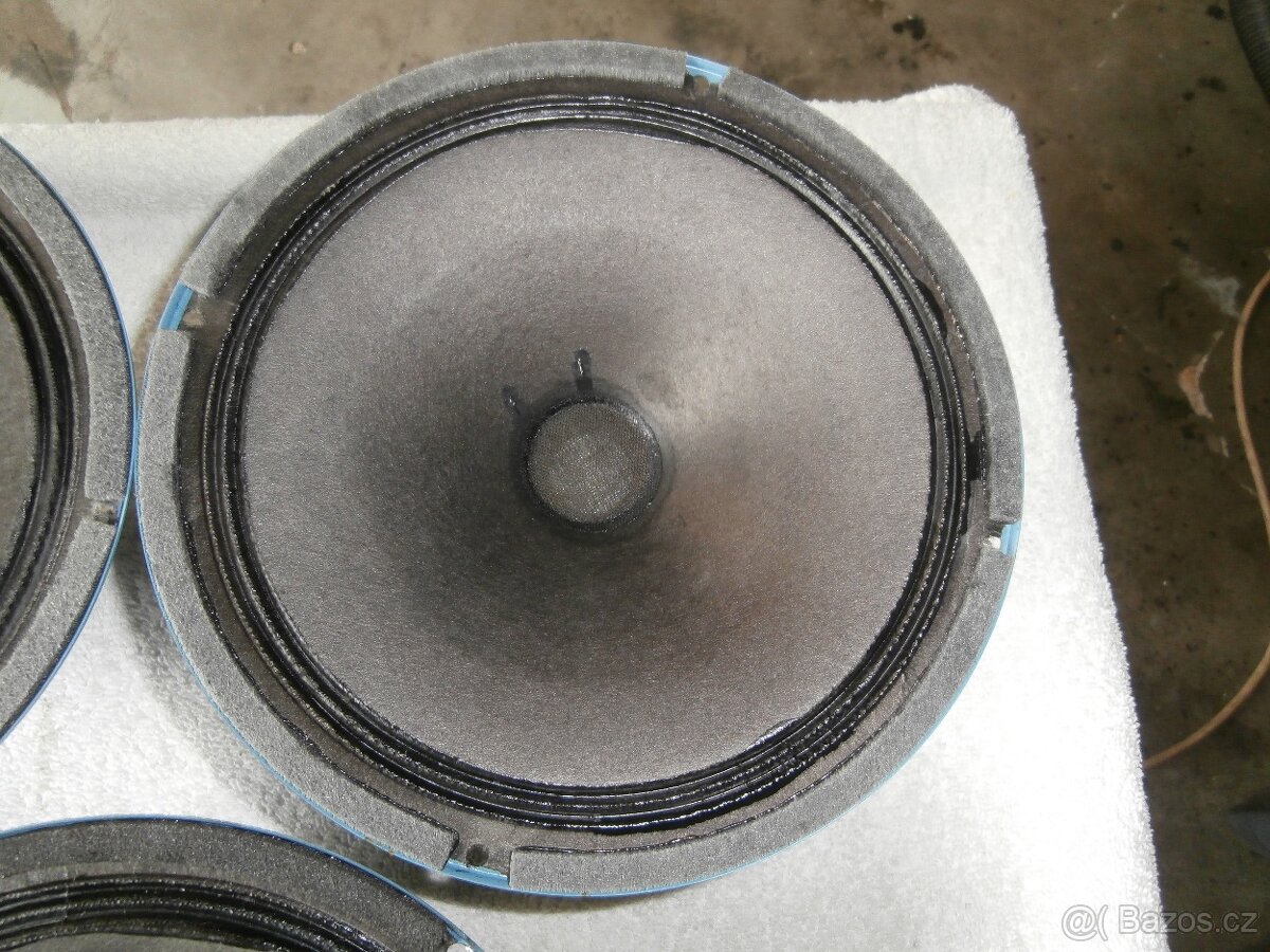 REPRO TESLA ARO 666 - 5