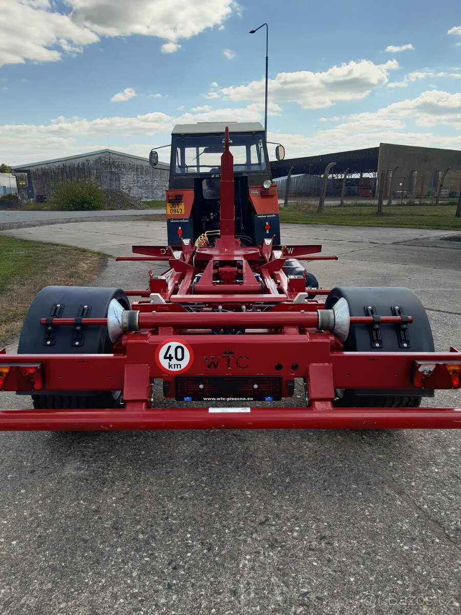 Nosič kontejnerů PORTÝR 9.7 - 5