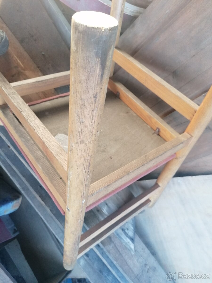 Retro dřevěné pevné židle - 5