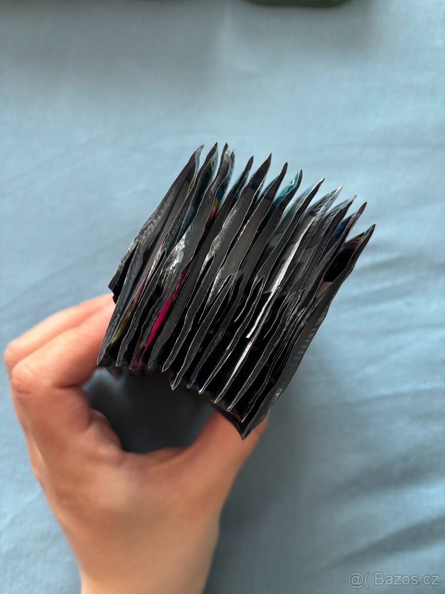 Black Bolt ETB + 10 booster packov (otvorené) - 5