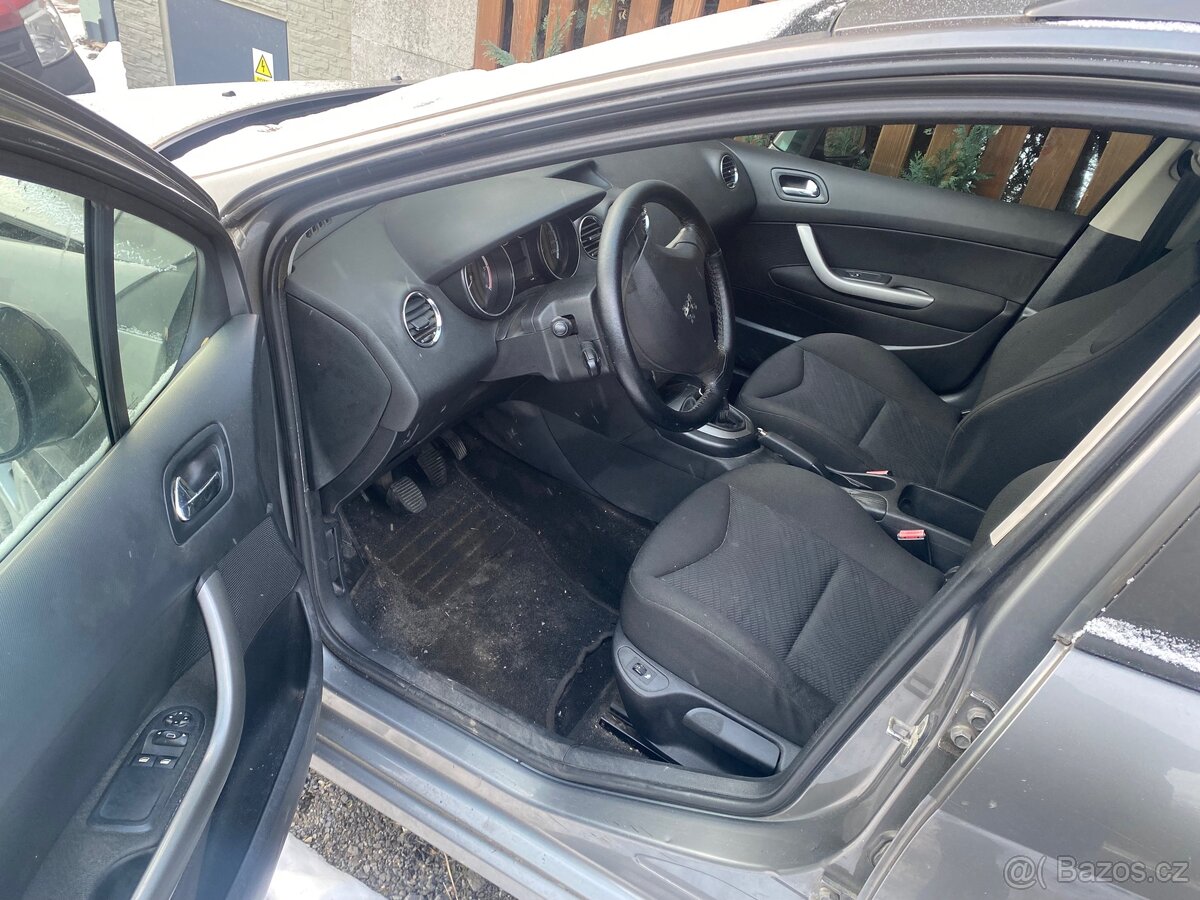 Peugeot 308 sw 1,6 Hdi 66 kw - 5