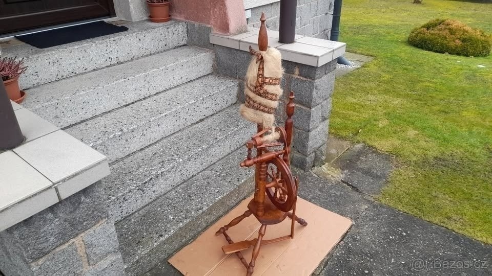Krásný starý kolovrat 120 cm - 5