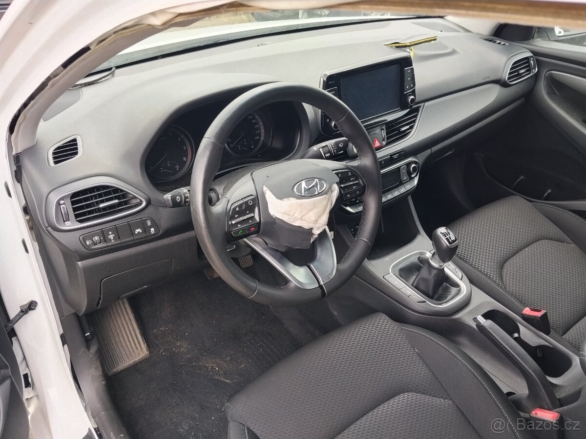 Hyundai i30 Fastback, 1.4, rv.2019/02 (cj.1692) - 5