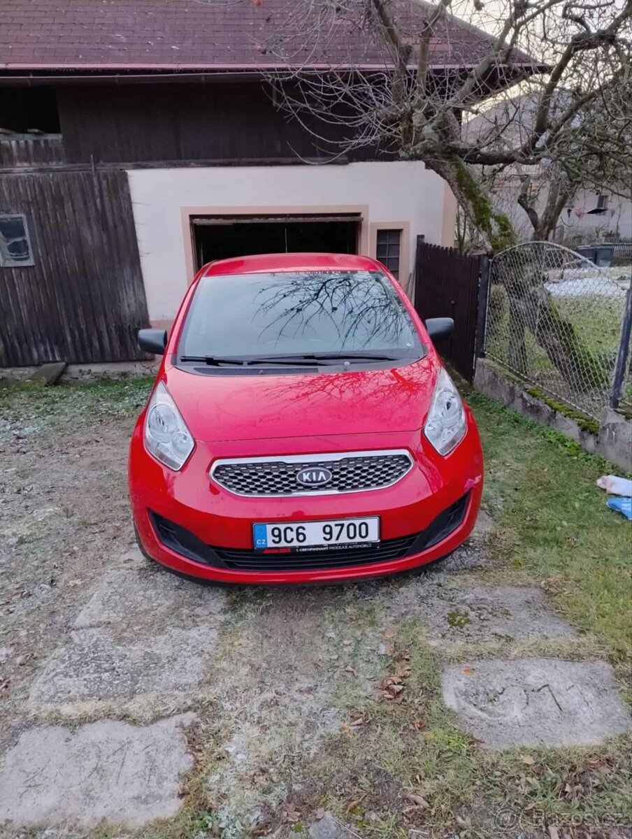 Kia Venga - 5