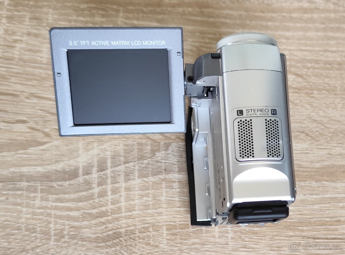 MINI DV VIDEOKAMERA JVC GR-DVM96U BEZ BATERIE - 5