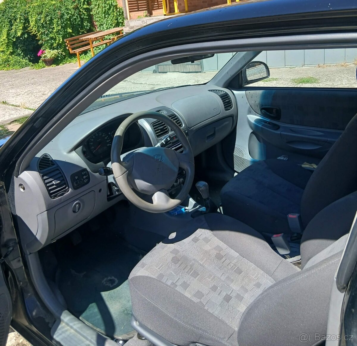 Prodám Hyundai Atcent 1.3i - 5