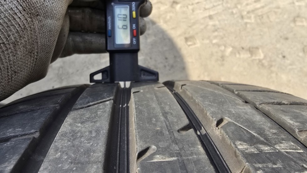 Letní pneu 225/50/17 Hankook - 5
