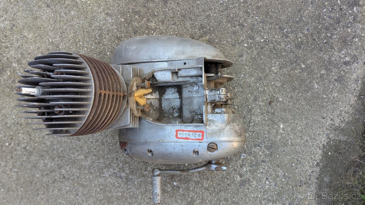 Motor motocykl Jawa - 5