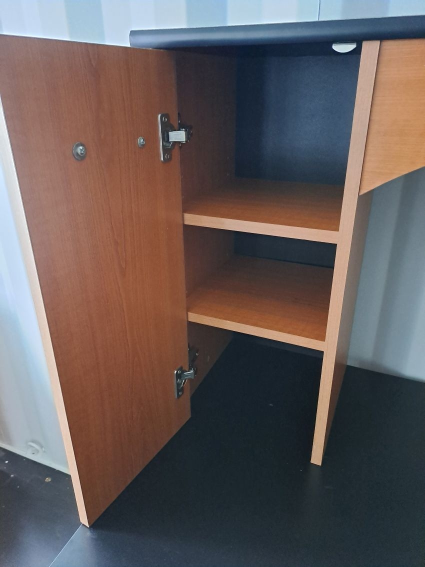 Pracovní psací stůl - 5