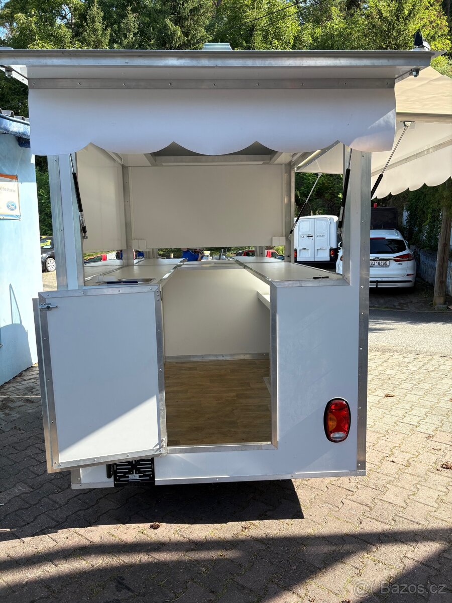 Aixam Food Truck - 5
