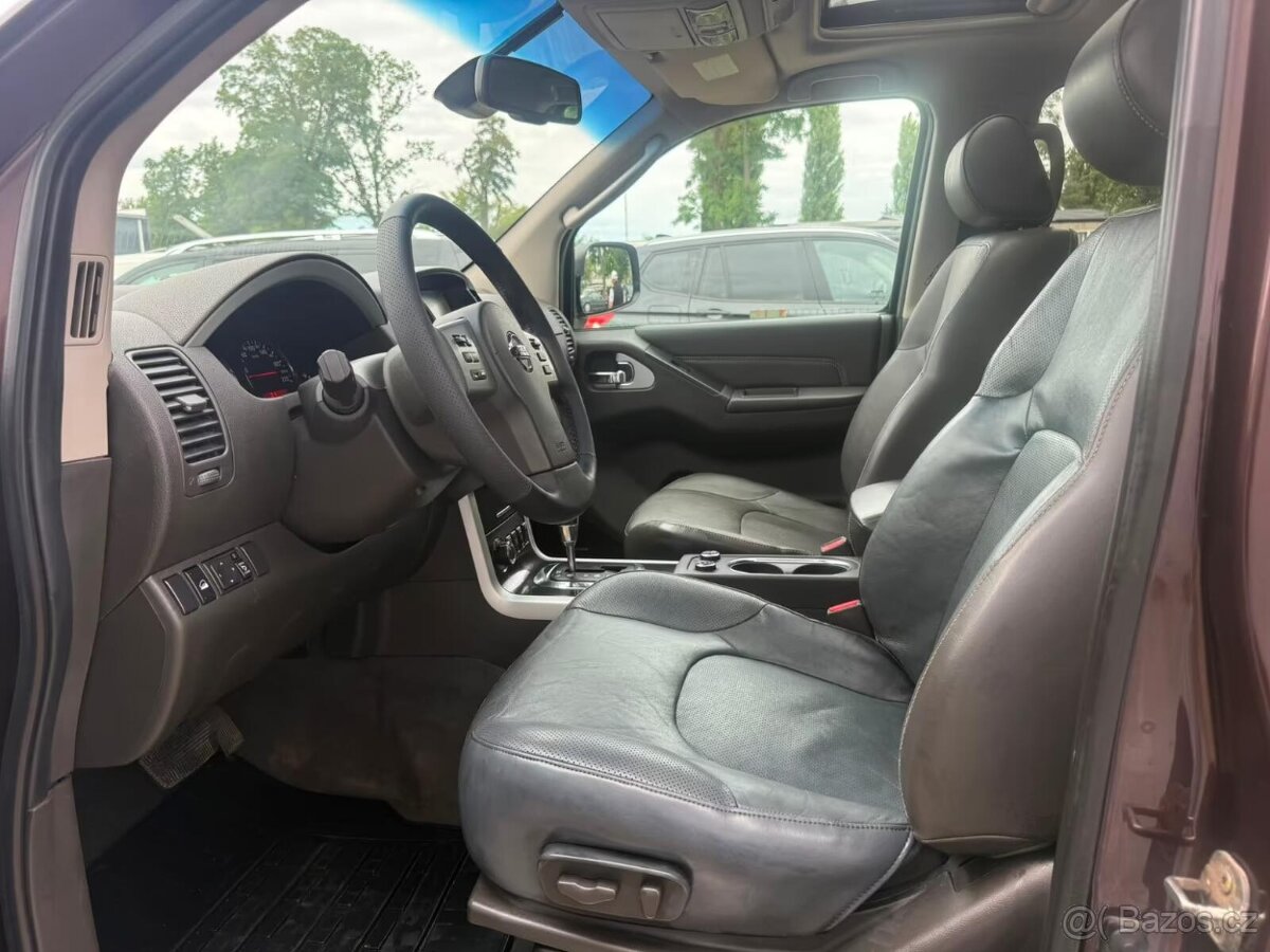 Nissan Pathfinder 3.0 dCi LE 170kw - 5