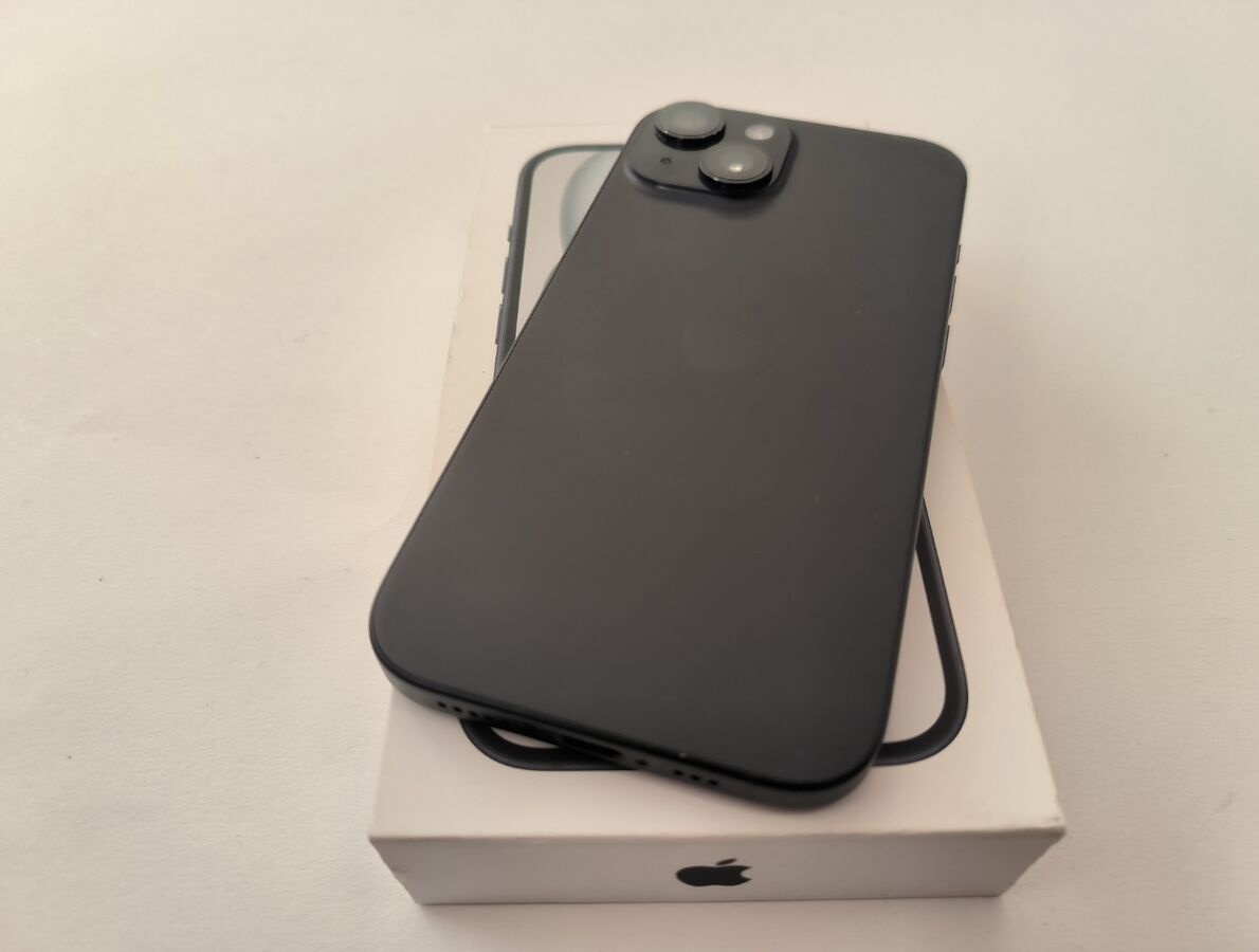 apple iphone 15 128gb Midnight / Batéria 100% - 5