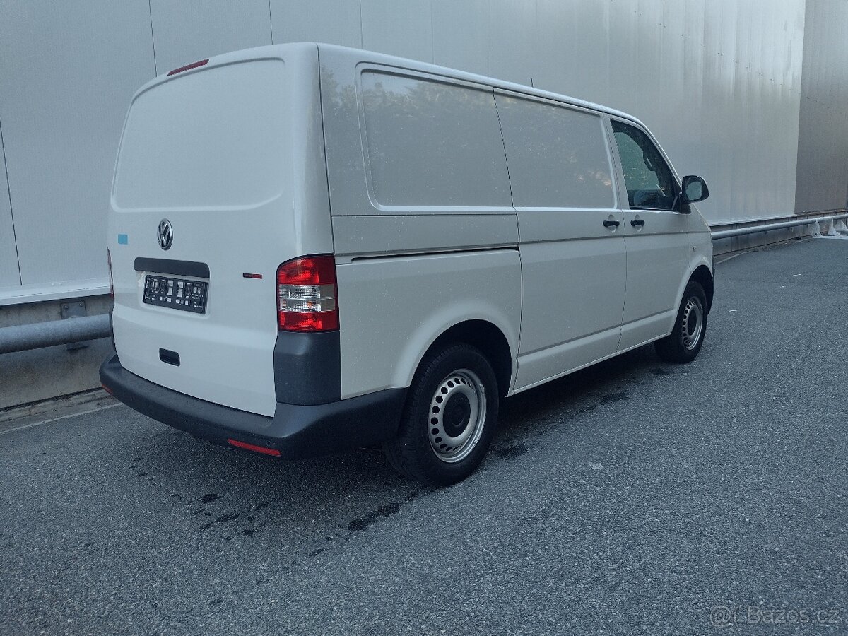 VW Transporter T5.1 2.0TDI - - DSG - 5