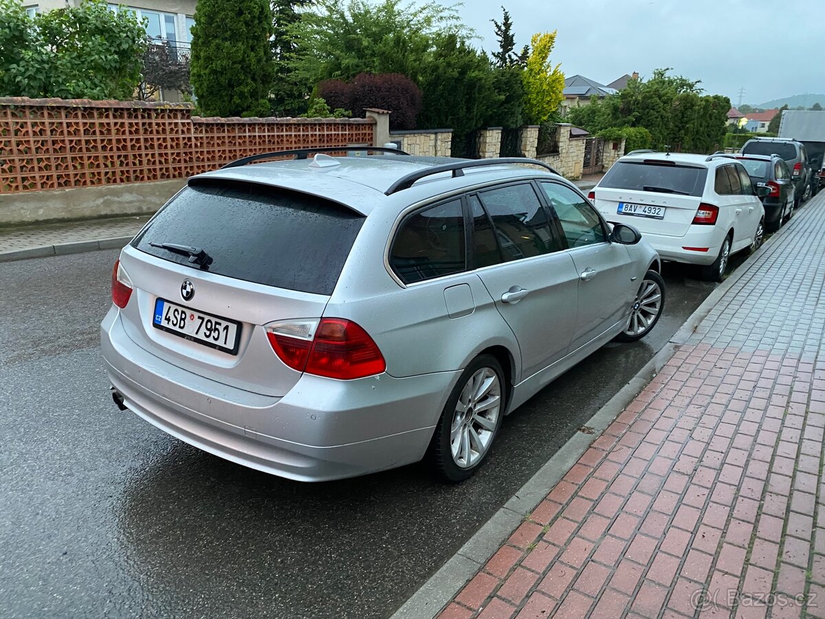 E91 325i manuál - 5