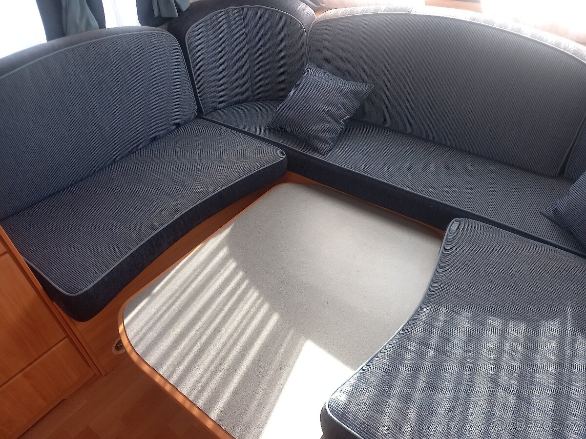 Prodám karavan adria adora 512 up. El pojezd.. předstan