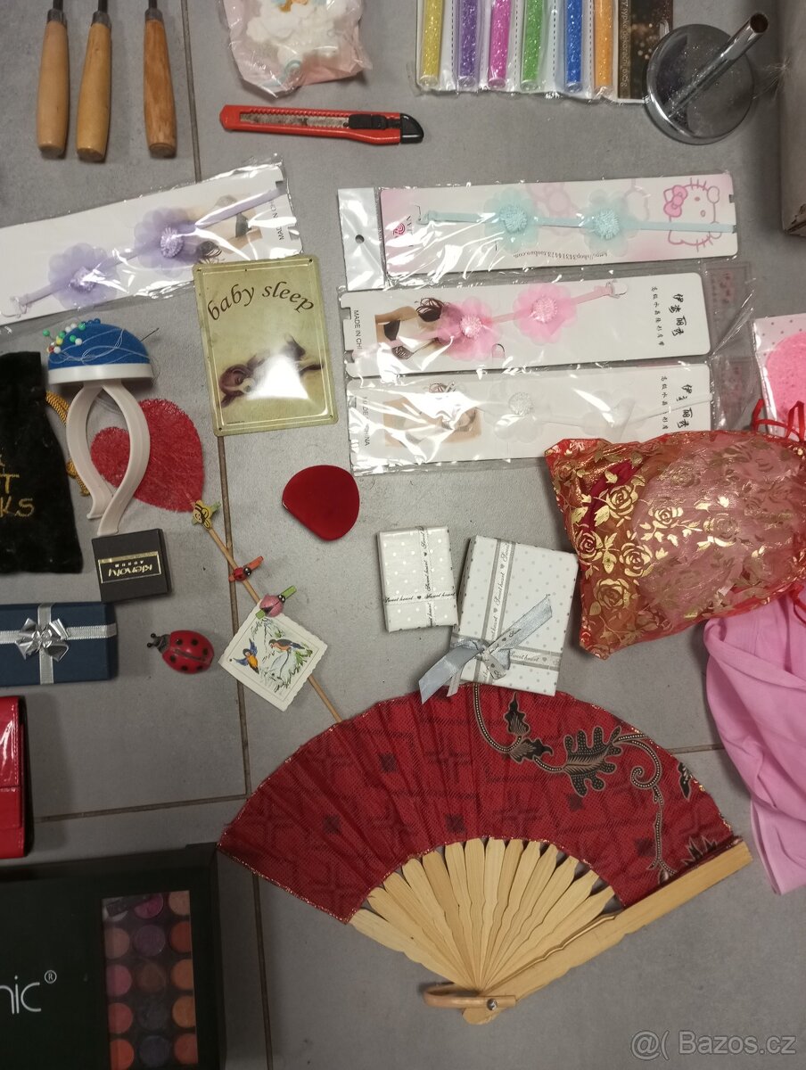 Mix věcí na výrobu dekorací za celkem 250 Kč - 5