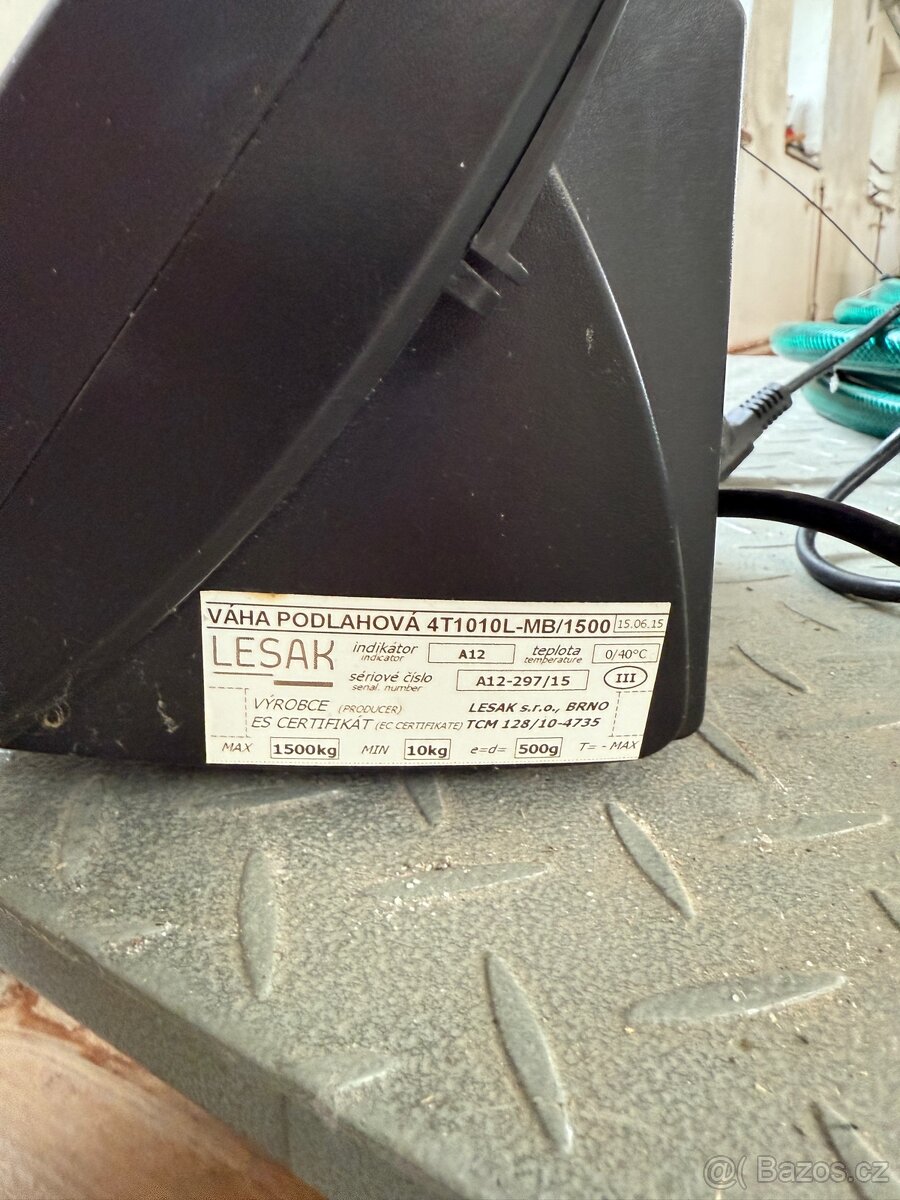 Průmyslová váha 1000x1000mm 1500kg LESÁK 4T1010L-MB - 5
