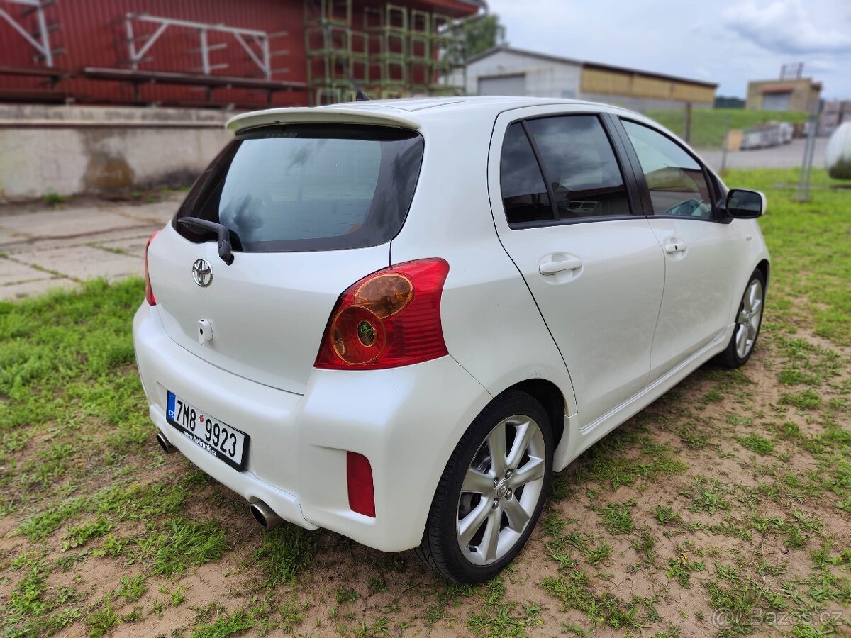 Toyota Yaris 1.8 TS compressor 215k - 5