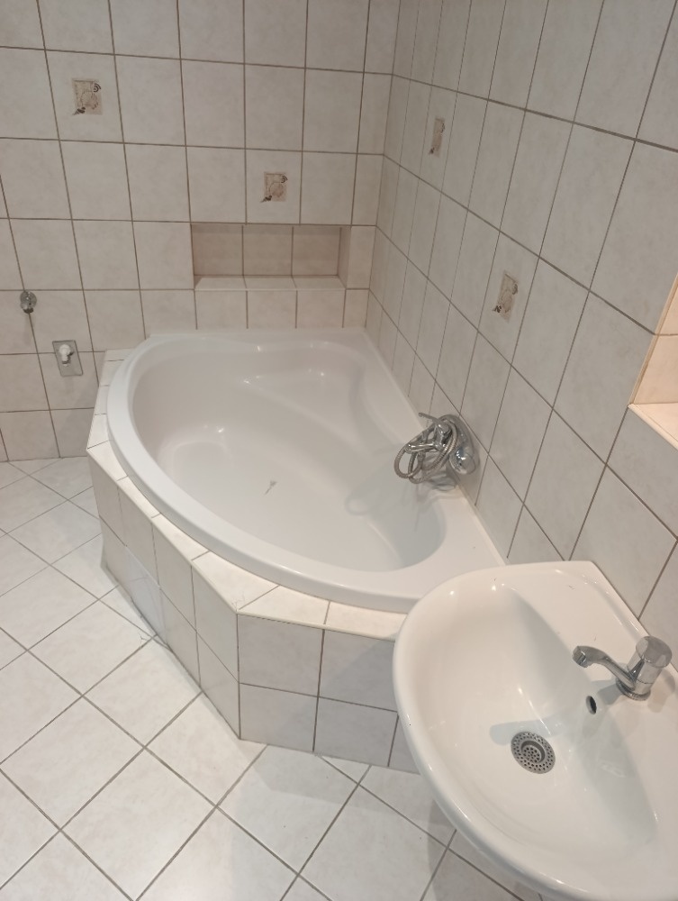 Pronájem prostorného bytu 3+1, Tř. Svobody, Olomouc - 5