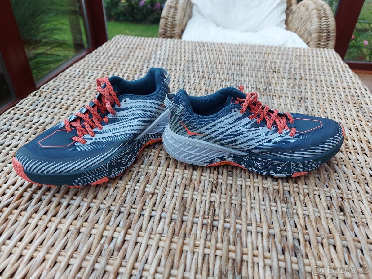 Běžecké a trekové boty HOKA - 5