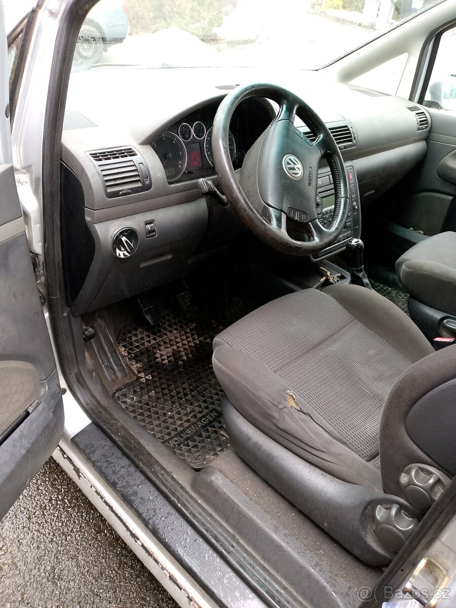 PRODÁM VOLKSWAGEN SHARAN 2005 - 5