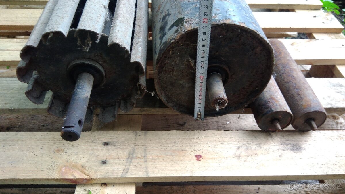 Napínací válce pro pásový dopravník - 5