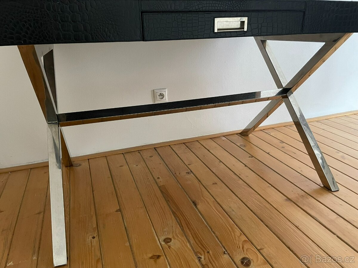 Černý stůl se vzorem krokodýlí kůže Kare Design - 5