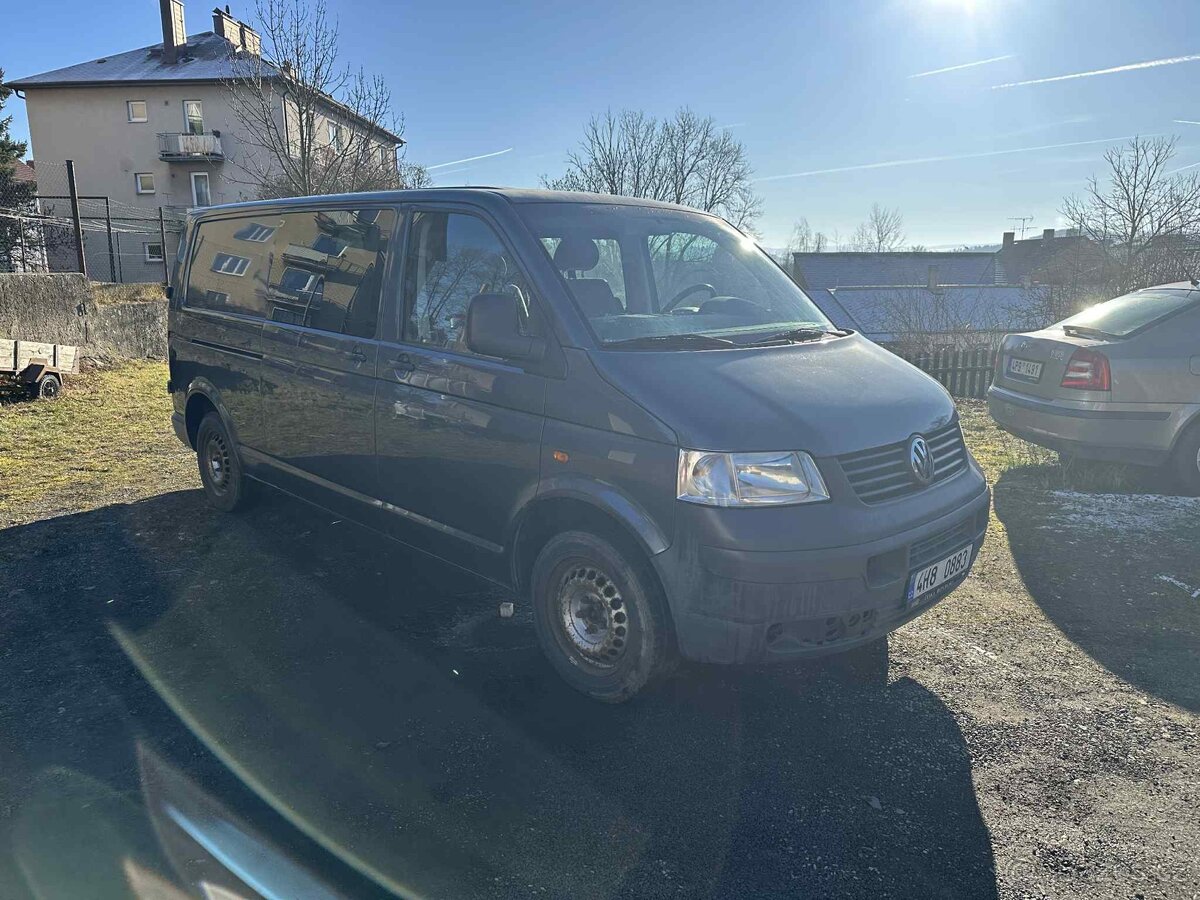 Volkswagen Transporter T5 - 5