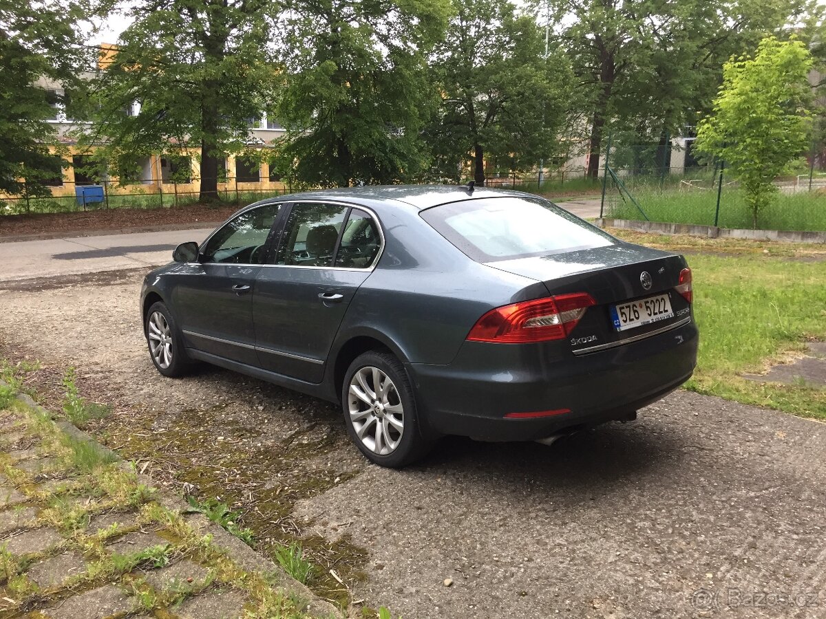 Škoda Superb 2, 4x4 r. 2014 najeto 130tis.km - doloženo - 5