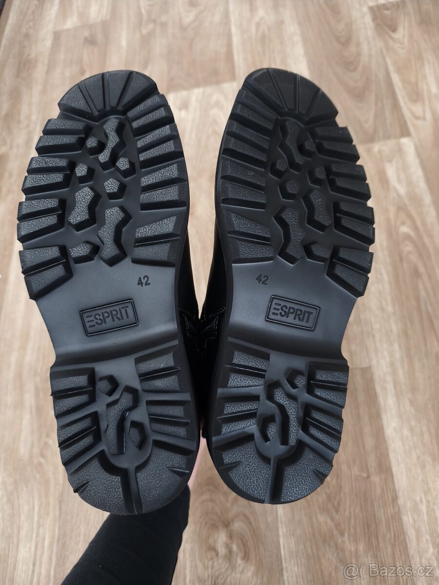 Esprit pánská obuv vel.42 - 5