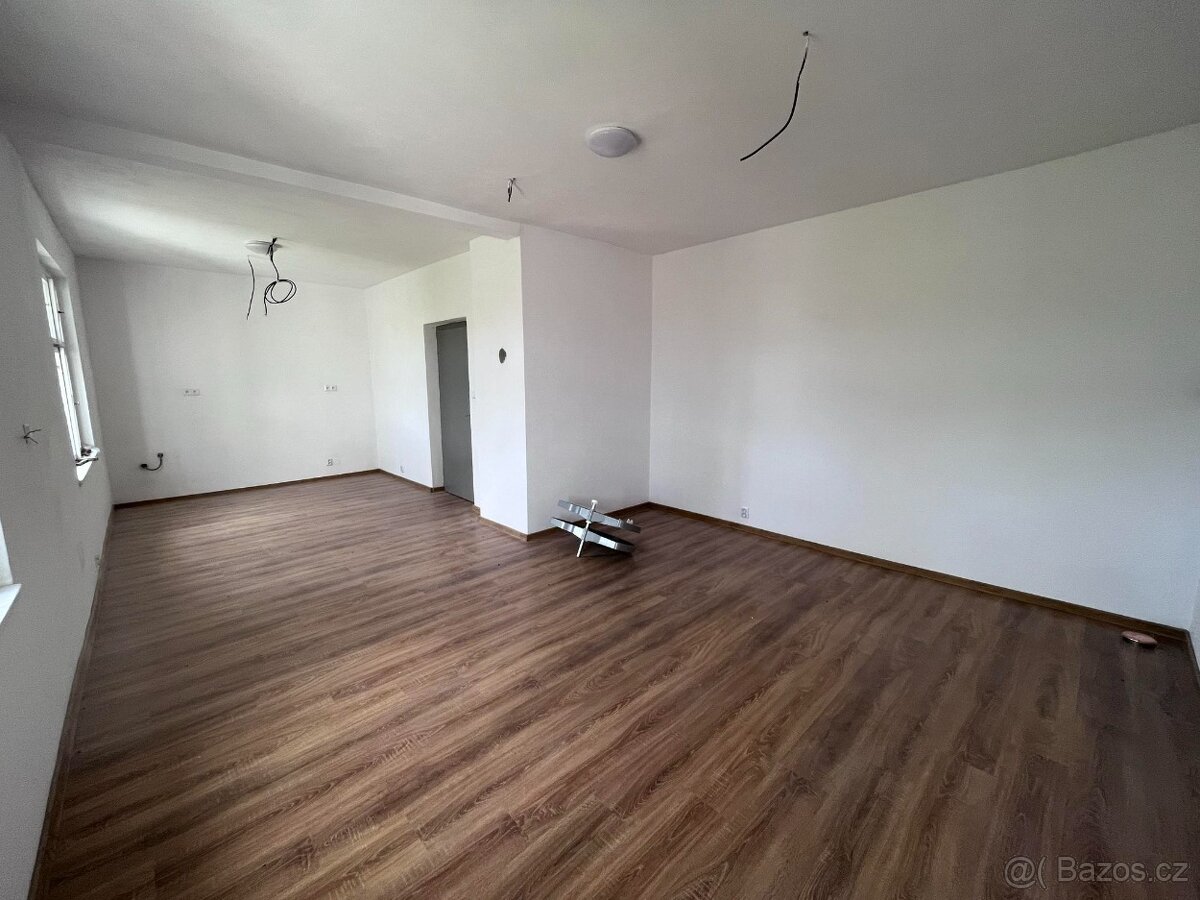 Dům na prodej - Kladruby u Teplic - 5