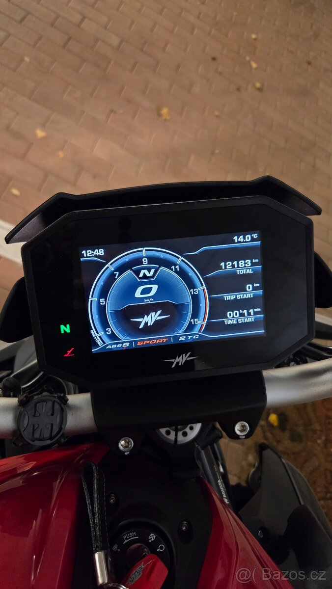 MV Agusta Brutale 800 Rosso, provoz od 07/2023 - 5