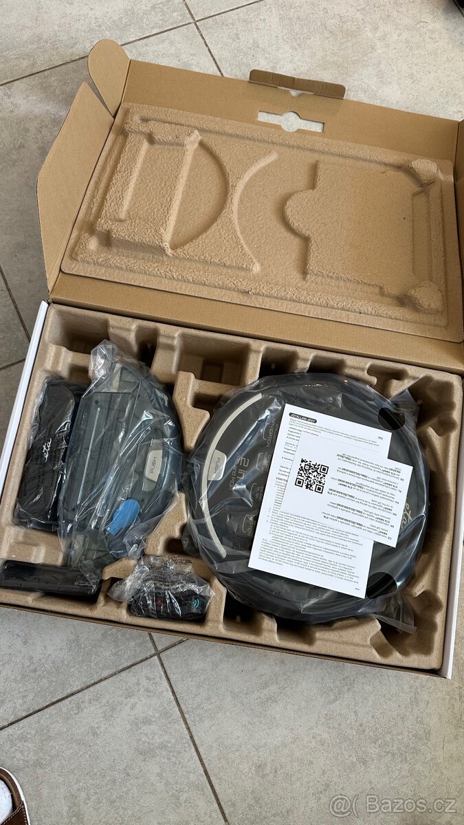 Robotický vysavač ETA Aron - 5