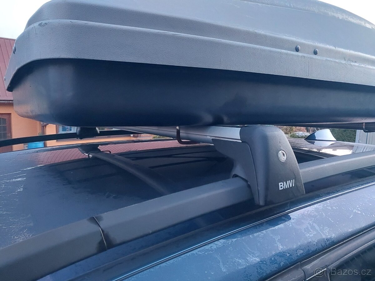 Střešní box+ příčníky BMW - 5