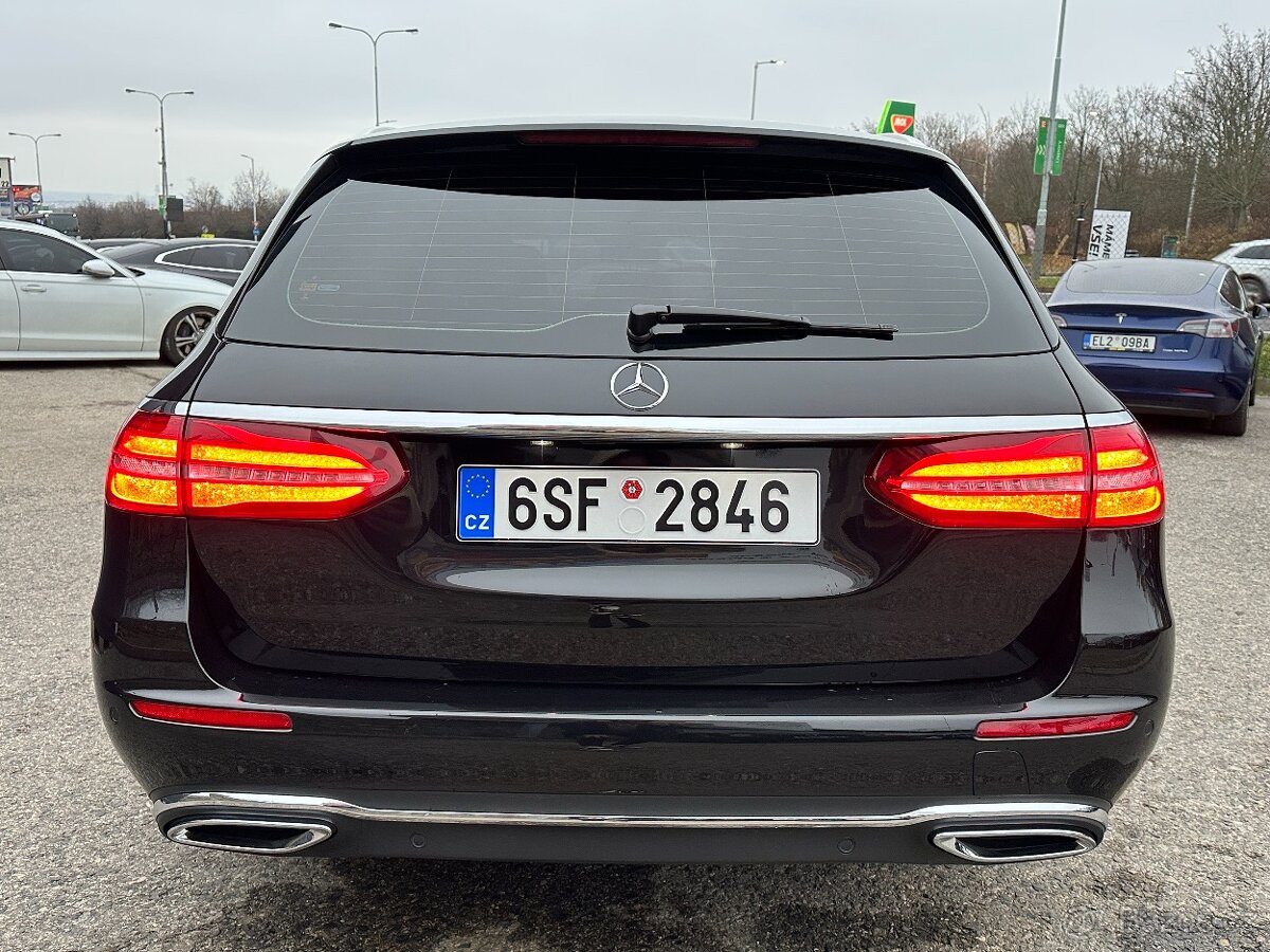 Mercedes-Benz E 220 2018 - 5