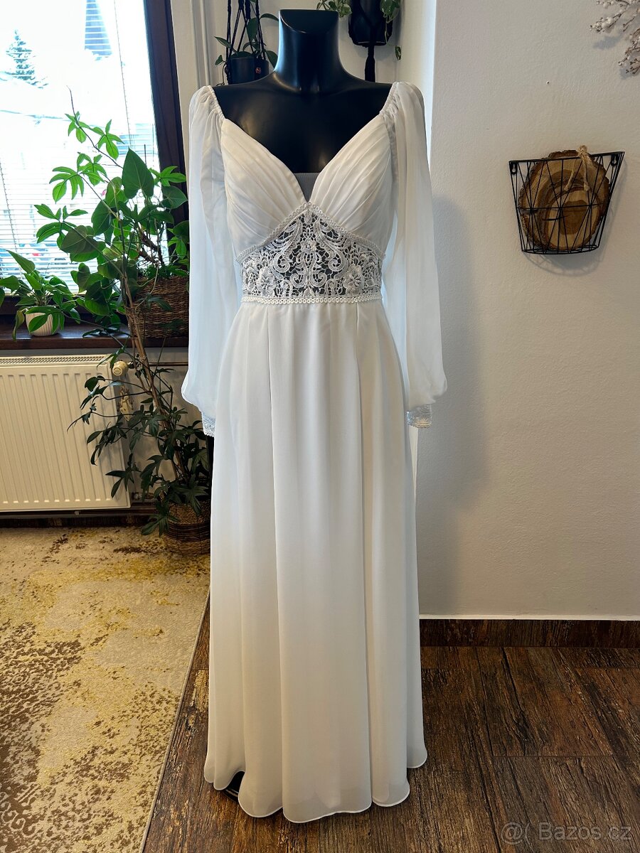 Svatební šaty, víc druhů - 5