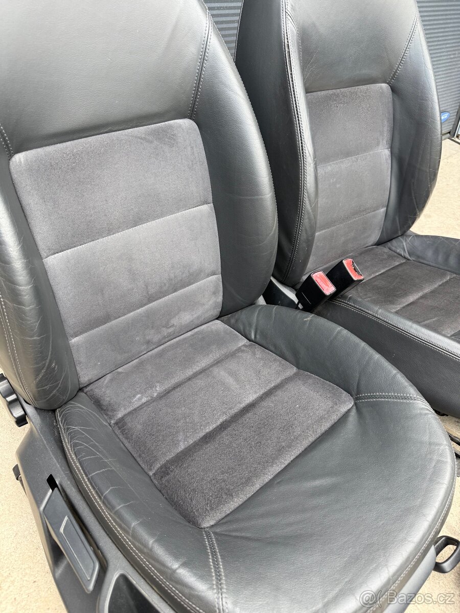 Polokožené sedačky Octavia 2 - 5