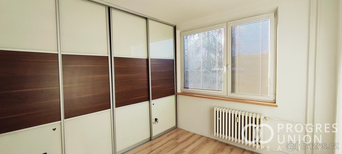 Nabízíme k prodeji luxusní byt 2+1 s garáží ve Valašském Mez - 5