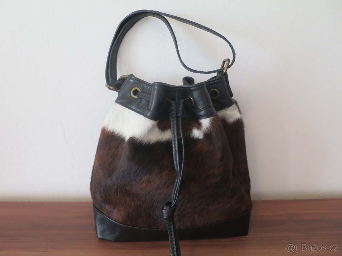 Nová kožená kabelka se srstí (Itálie) - 5