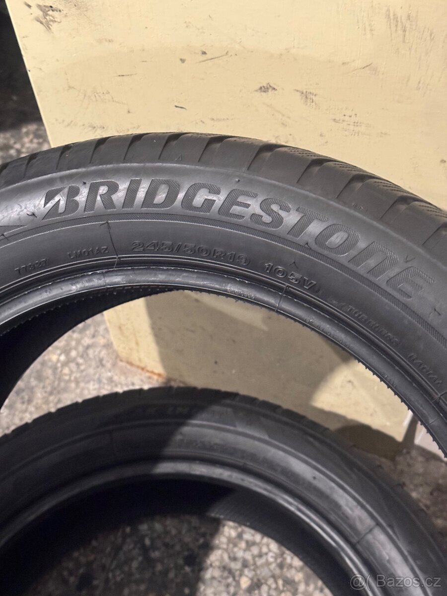 Zimní pneu 245/50/19 Bridgestone Blizzak LM 001 - 5