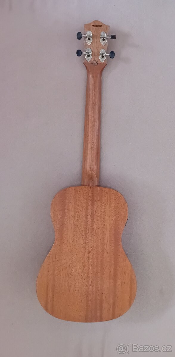 Ukulele Flight DUB 38 MAH Soundwave - 5