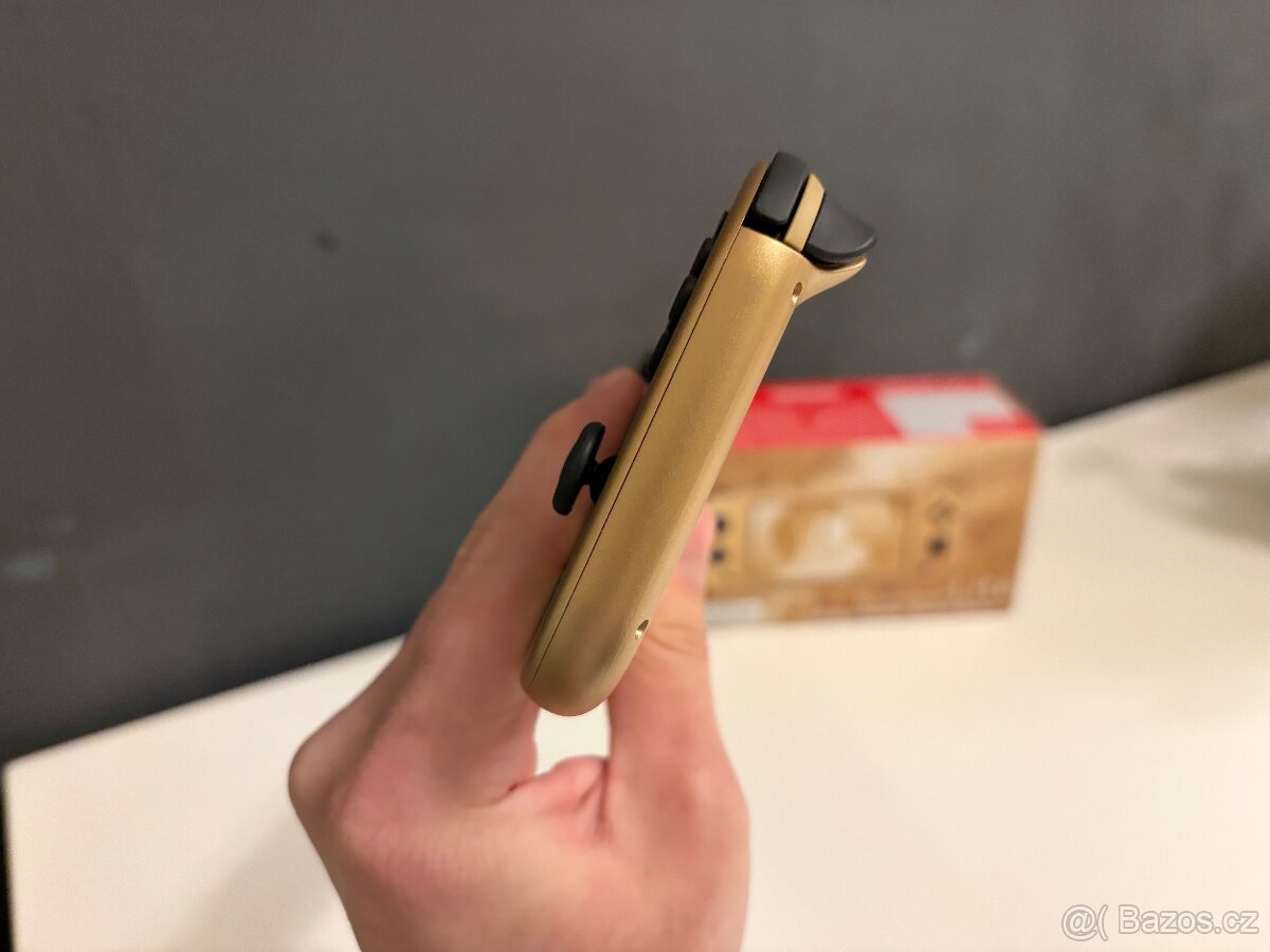 Nintendo Switch Lite Hyrule Edition v záruce - 5