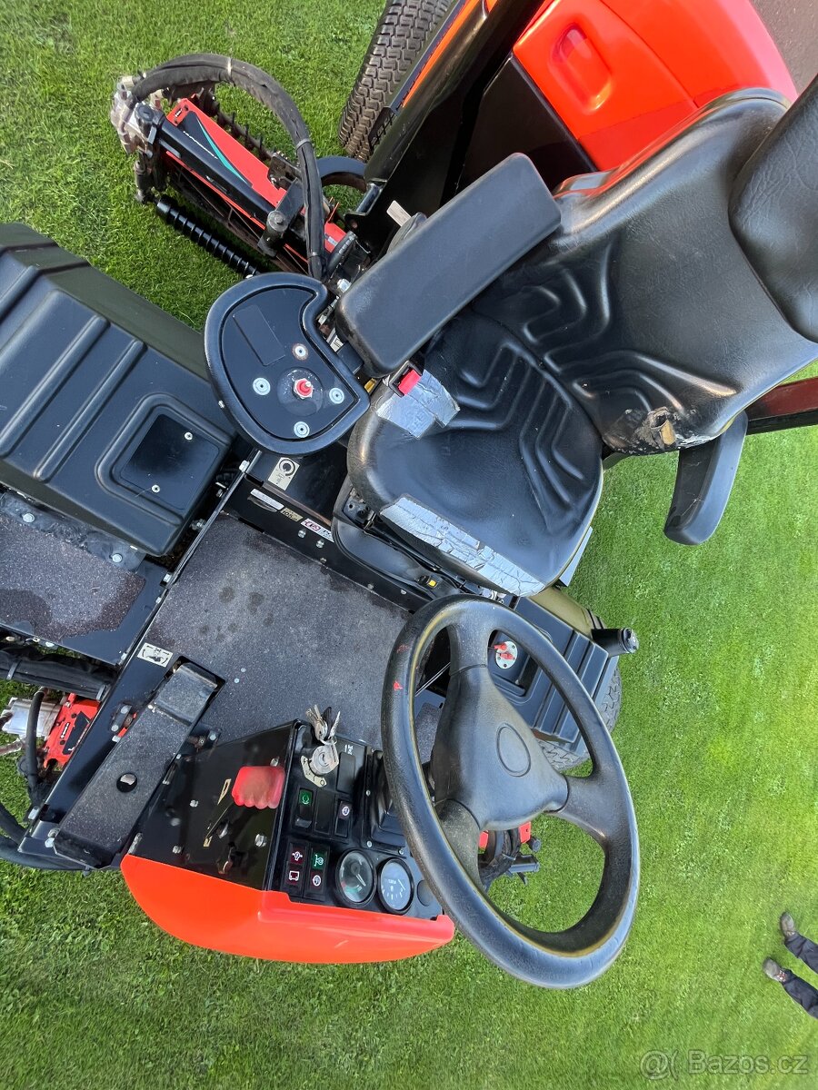 Vřetenová sekačka Jacobsen 305 - 5