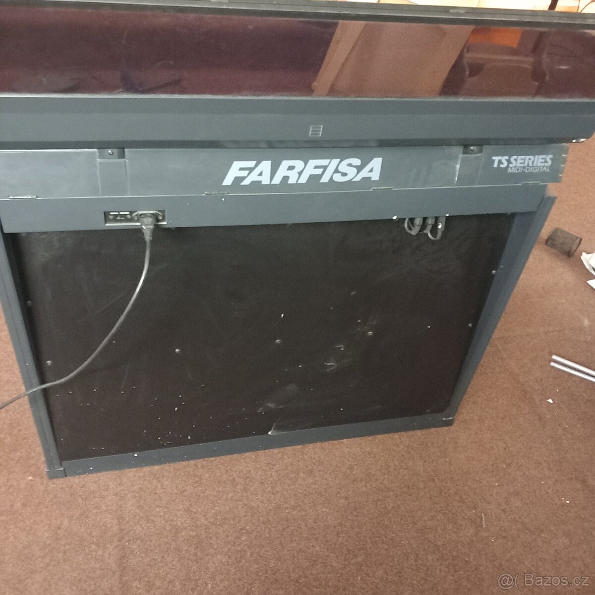 AKCE do 23.2 za 2500Ķč. Varhany Farfisa TS600 - 5