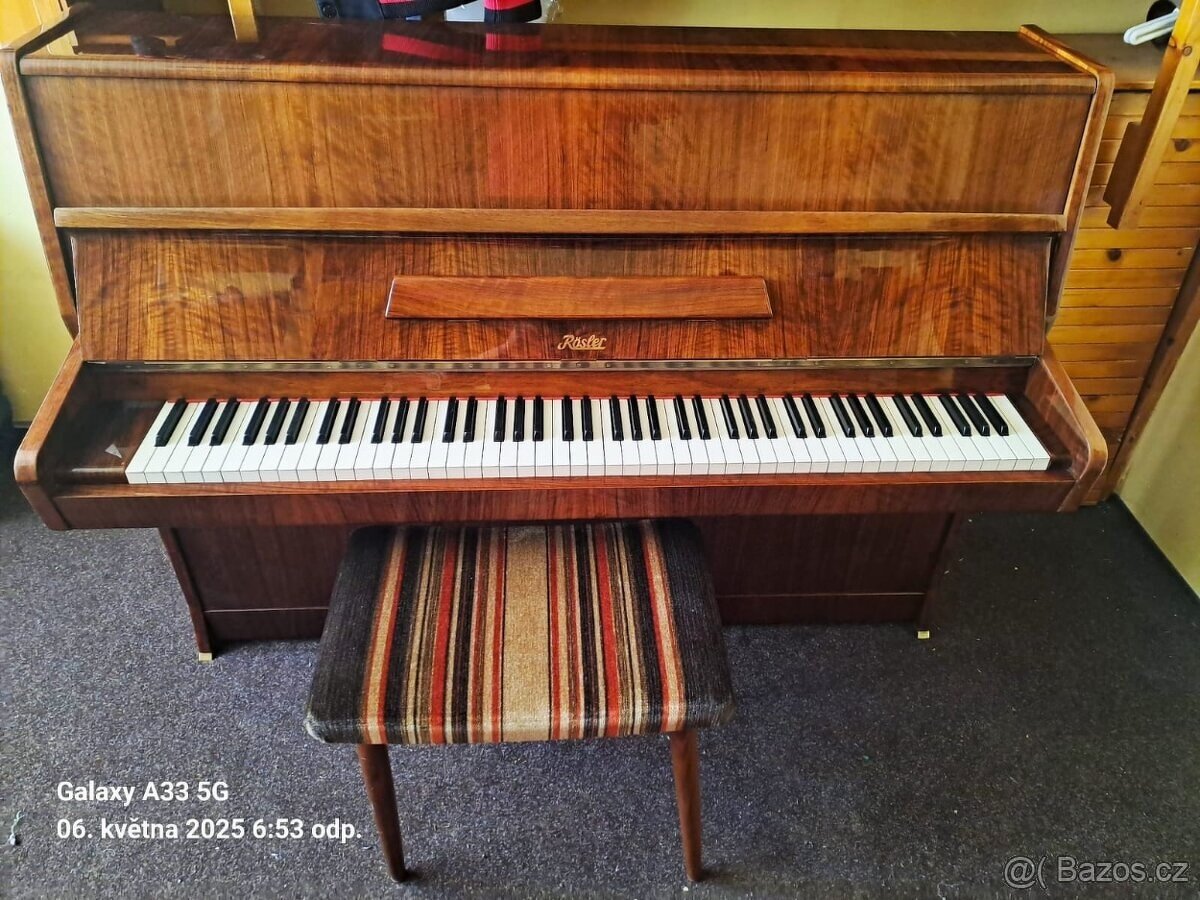 Nabízím levně k prodeji levně pianino Rösler (spěchá - 5