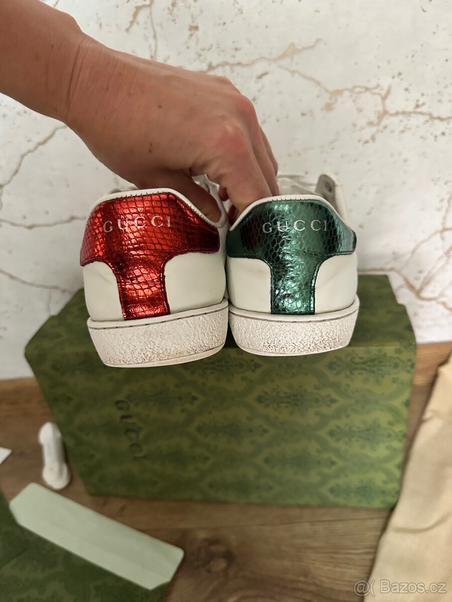 Gucci tenisky ace trainers with bee vel 40 - 5