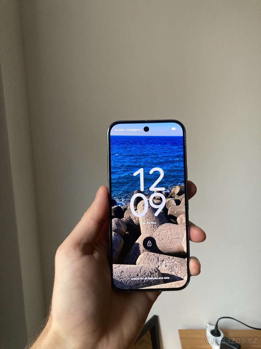Google Pixel 10 Pro + přislušenství - 5